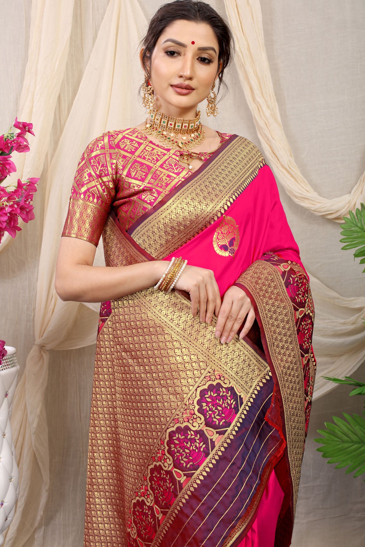 Jasmin Jacquard Pattern Kanchipuram Pure Silk Saree
