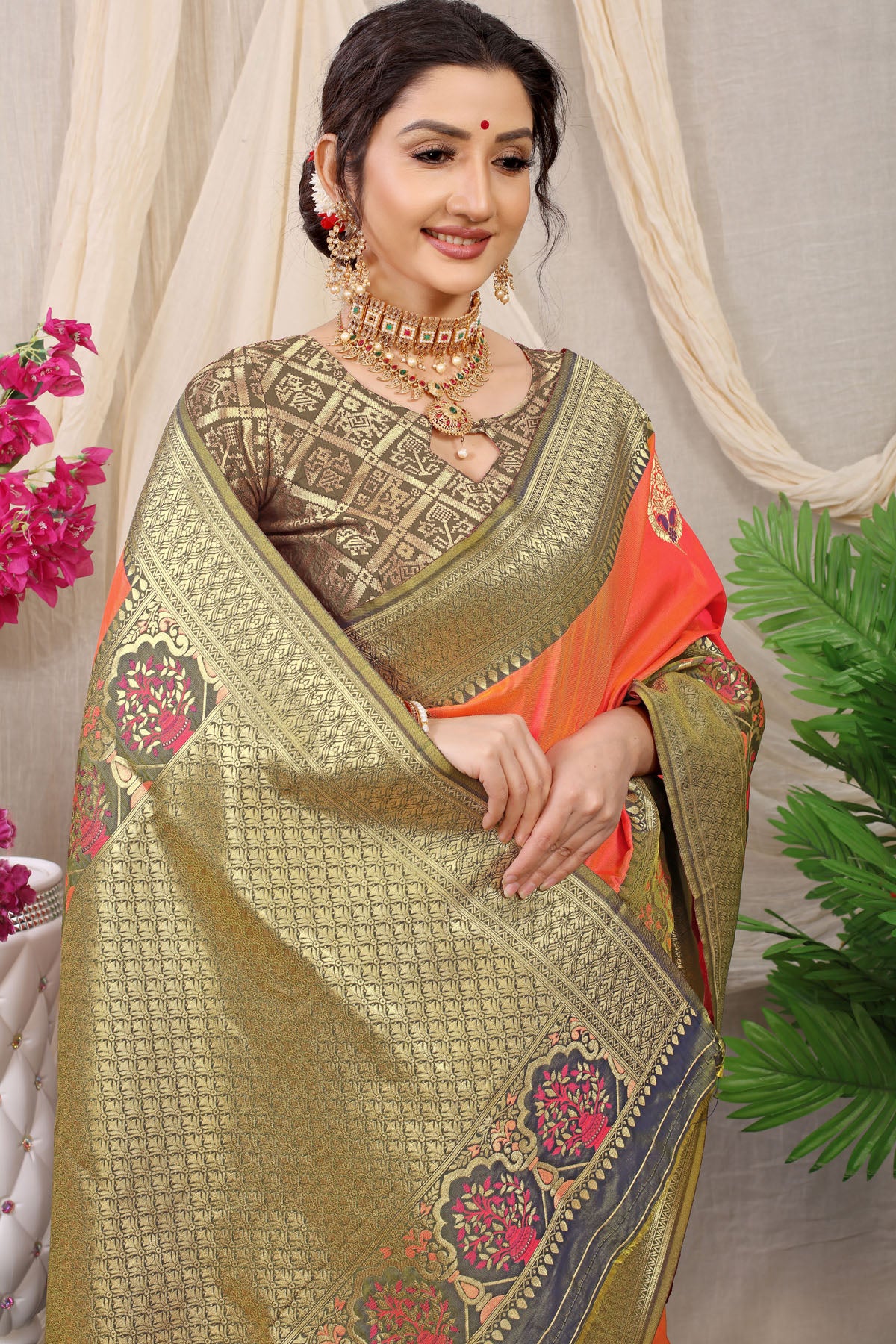 Jasmin Jacquard Pattern Kanchipuram Pure Silk Saree