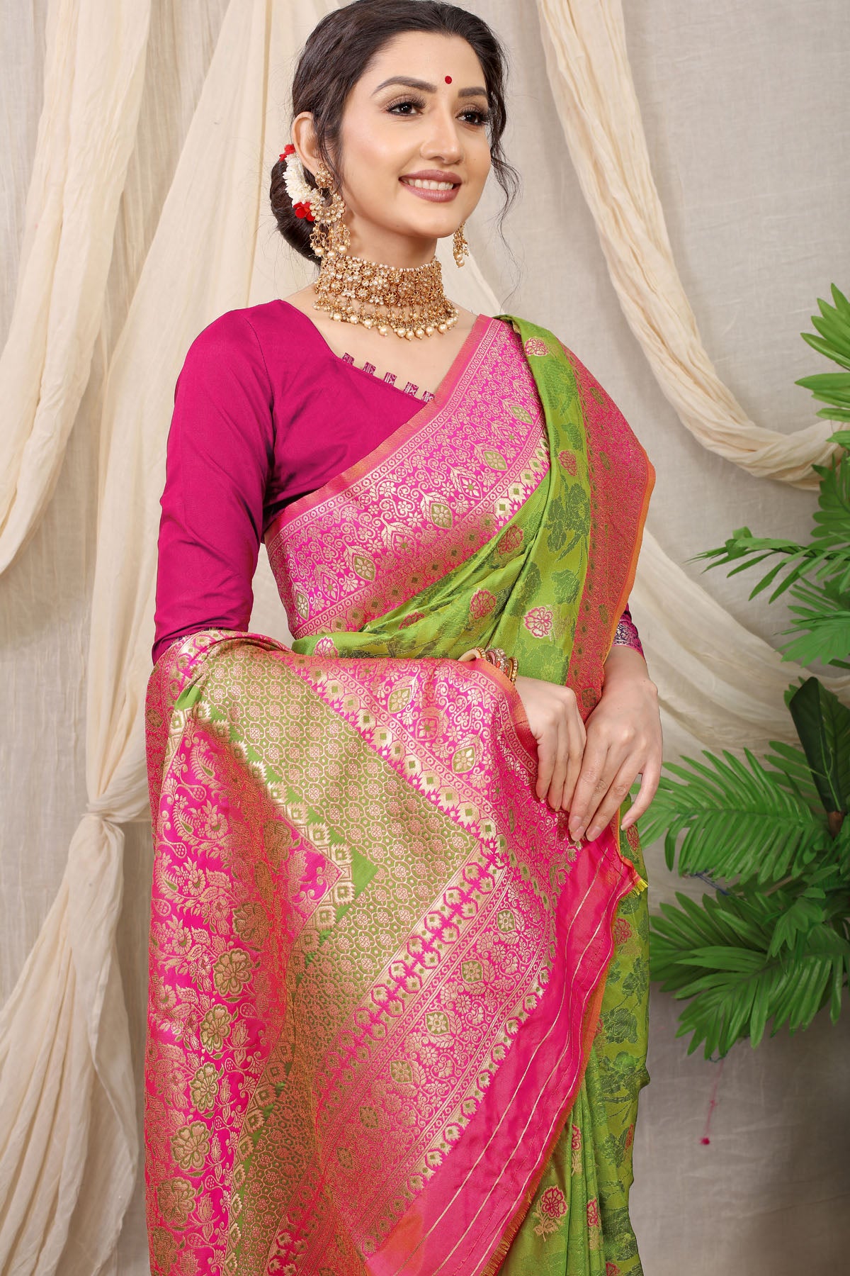 Kritika Jacquard Pattern Kanchipuram Pure Silk Saree