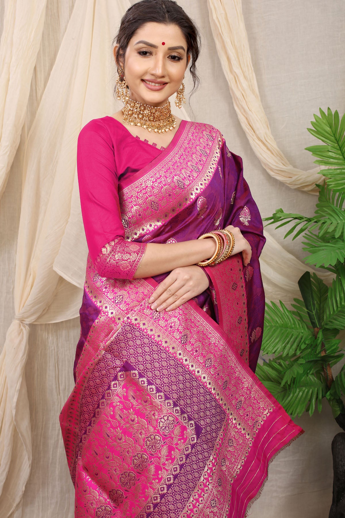 Kritika Jacquard Pattern Kanchipuram Pure Silk Saree