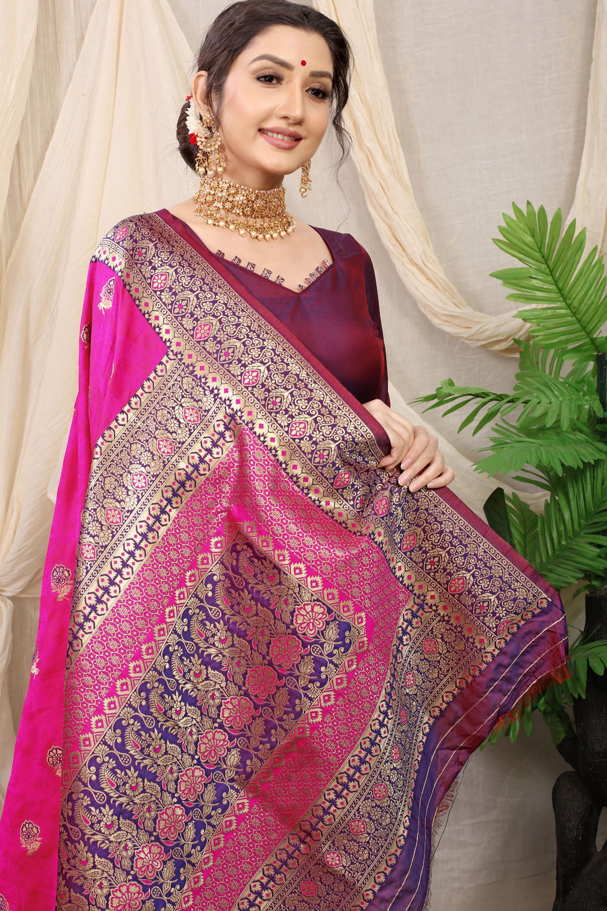 Kritika Jacquard Pattern Kanchipuram Pure Silk Saree