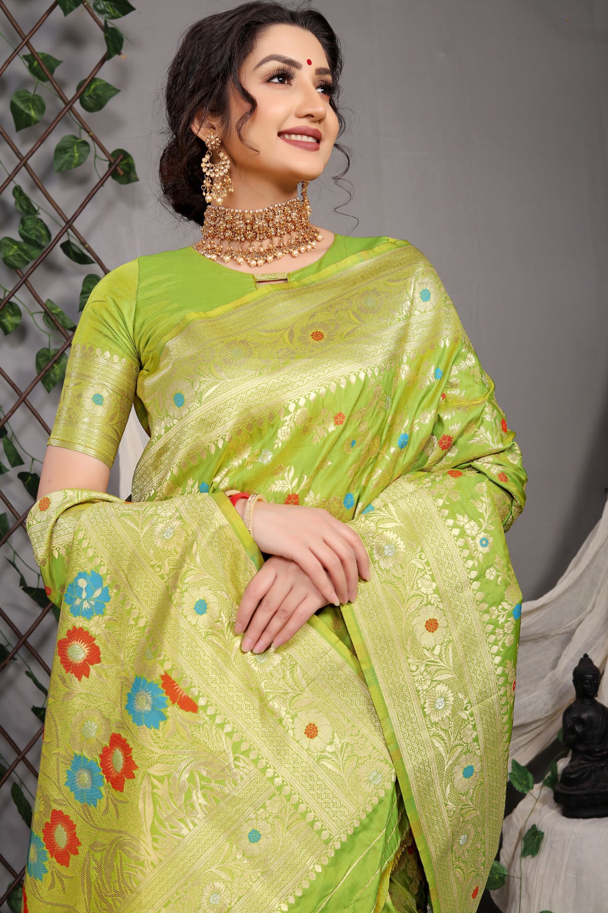Sanaya Jacquard Pattern Kanchipuram Pure Silk Saree
