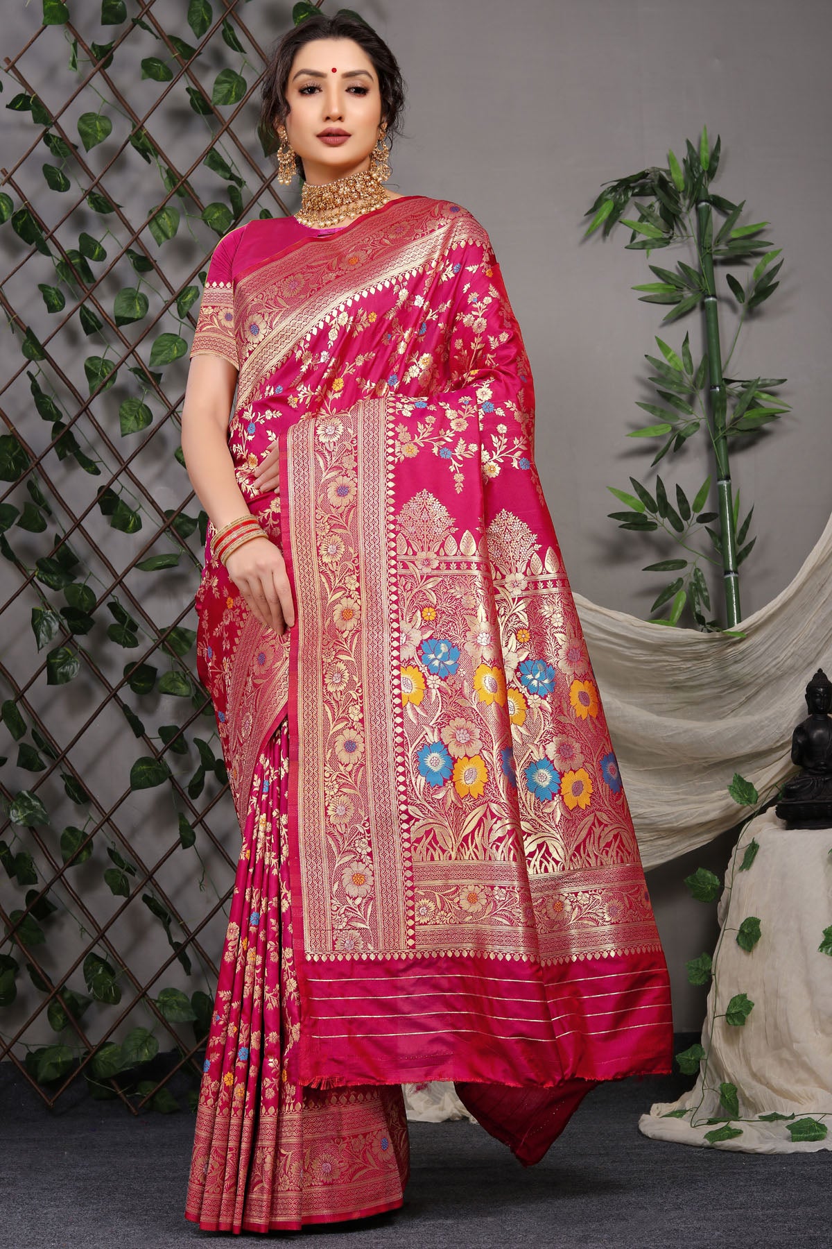 Sanaya Jacquard Pattern Kanchipuram Pure Silk Saree