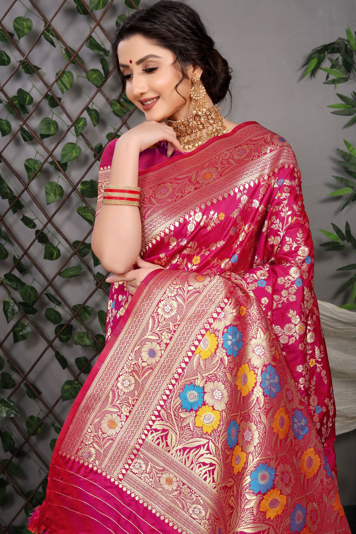 Sanaya Jacquard Pattern Kanchipuram Pure Silk Saree