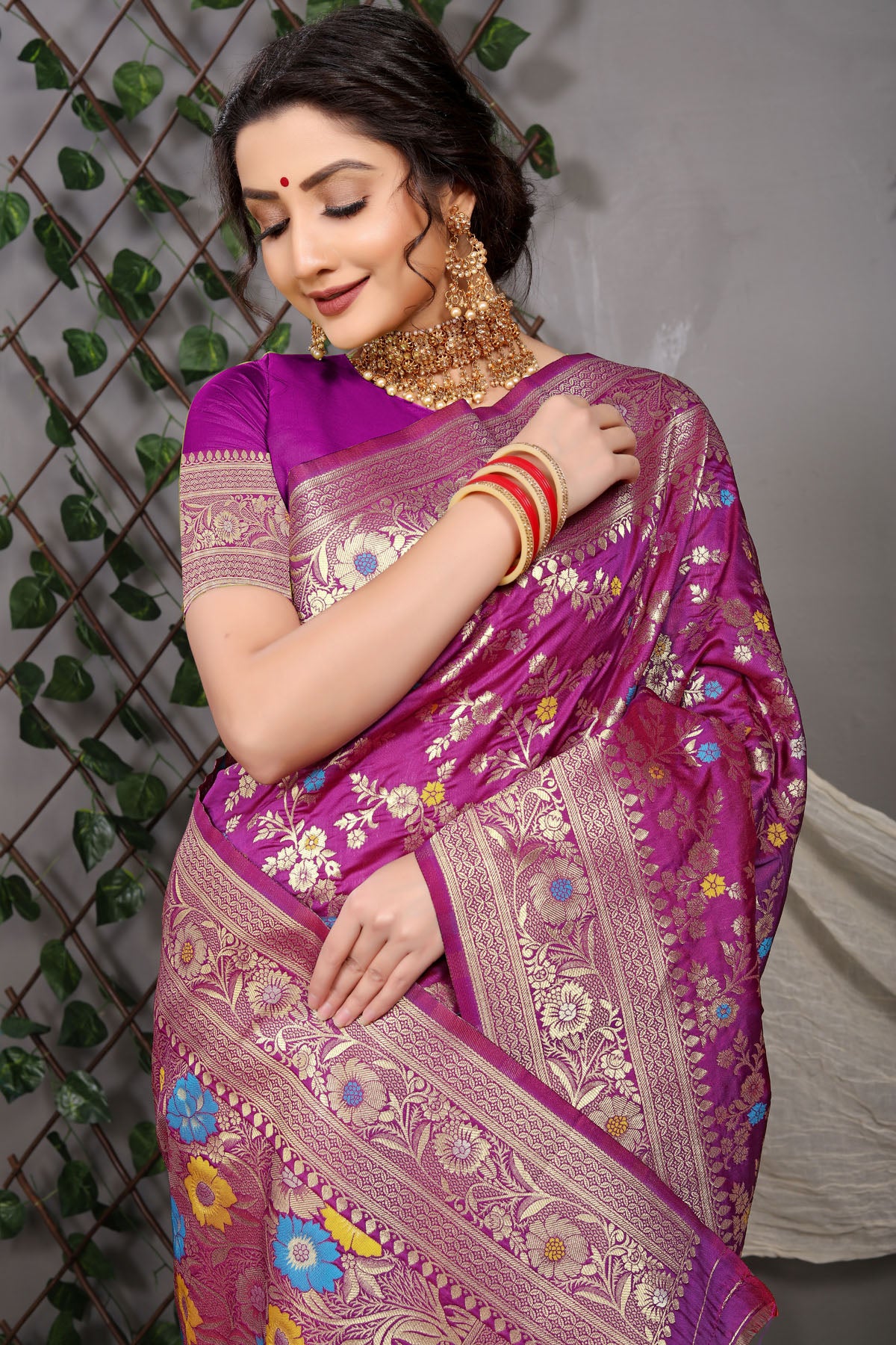 Sanaya Jacquard Pattern Kanchipuram Pure Silk Saree