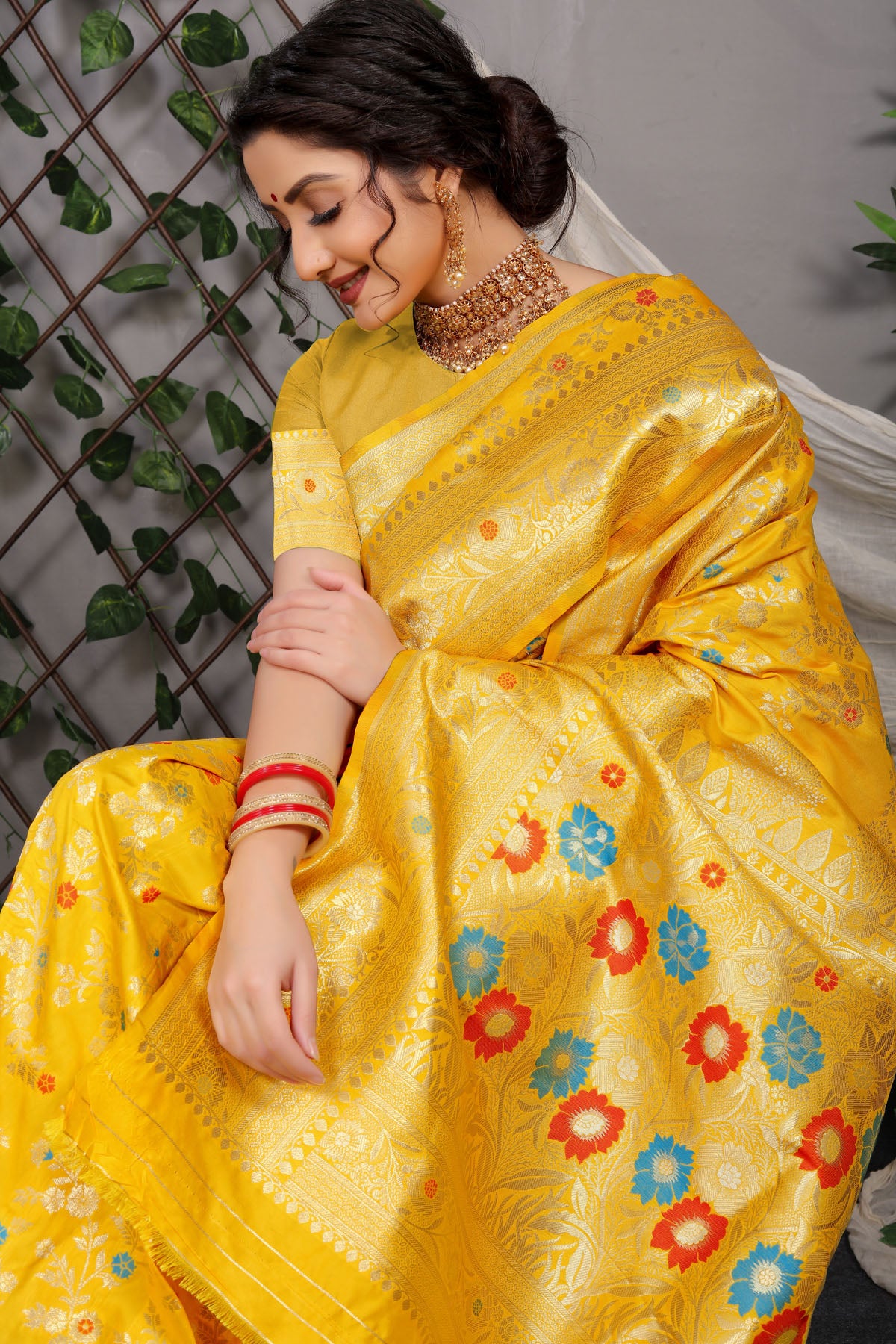 Sanaya Jacquard Pattern Kanchipuram Pure Silk Saree
