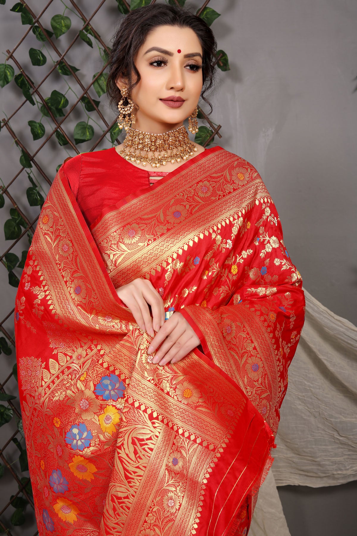 Sanaya Jacquard Pattern Kanchipuram Pure Silk Saree