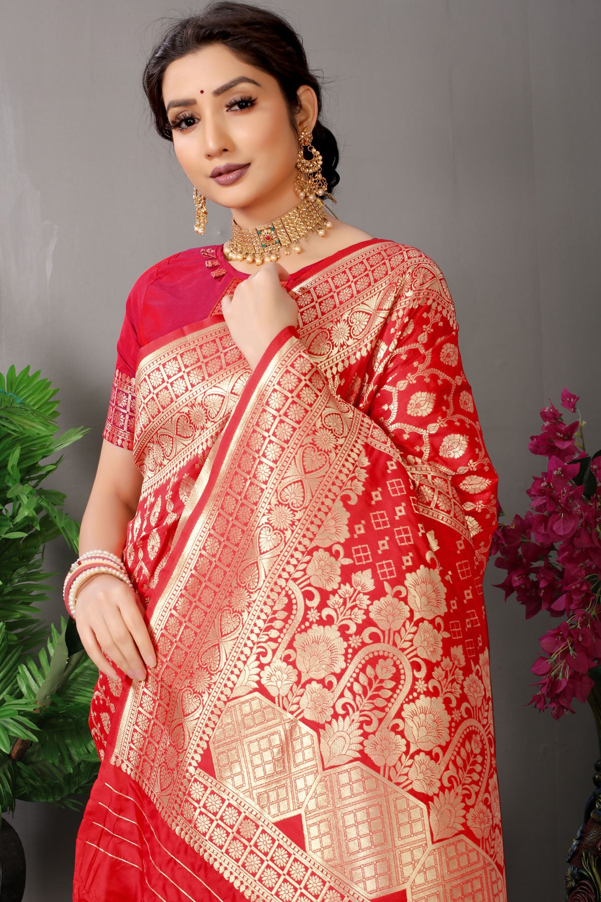 Mansi Jacquard Pattern Kanchipuram Pure Silk Saree