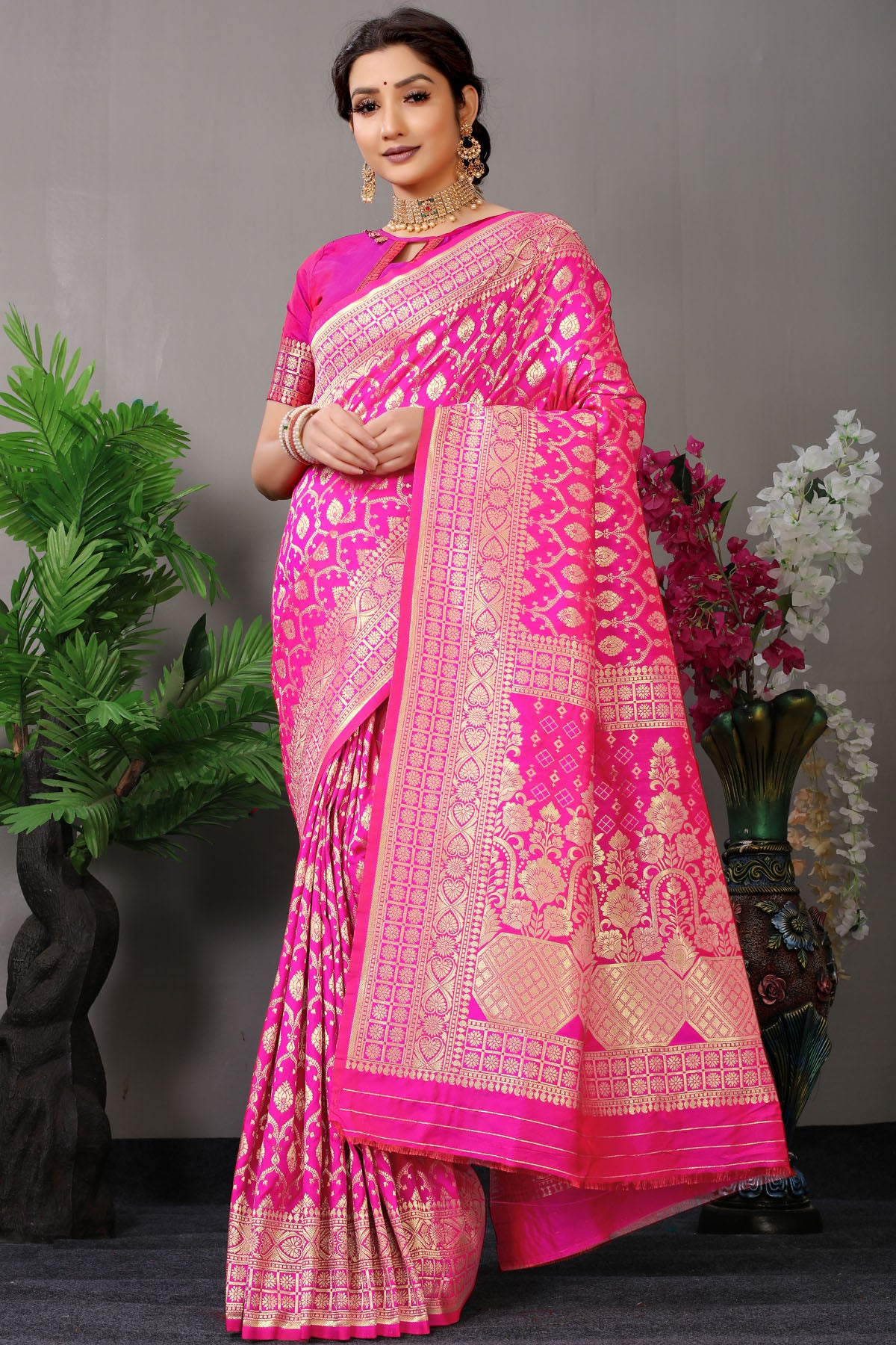 Mansi Jacquard Pattern Kanchipuram Pure Silk Saree