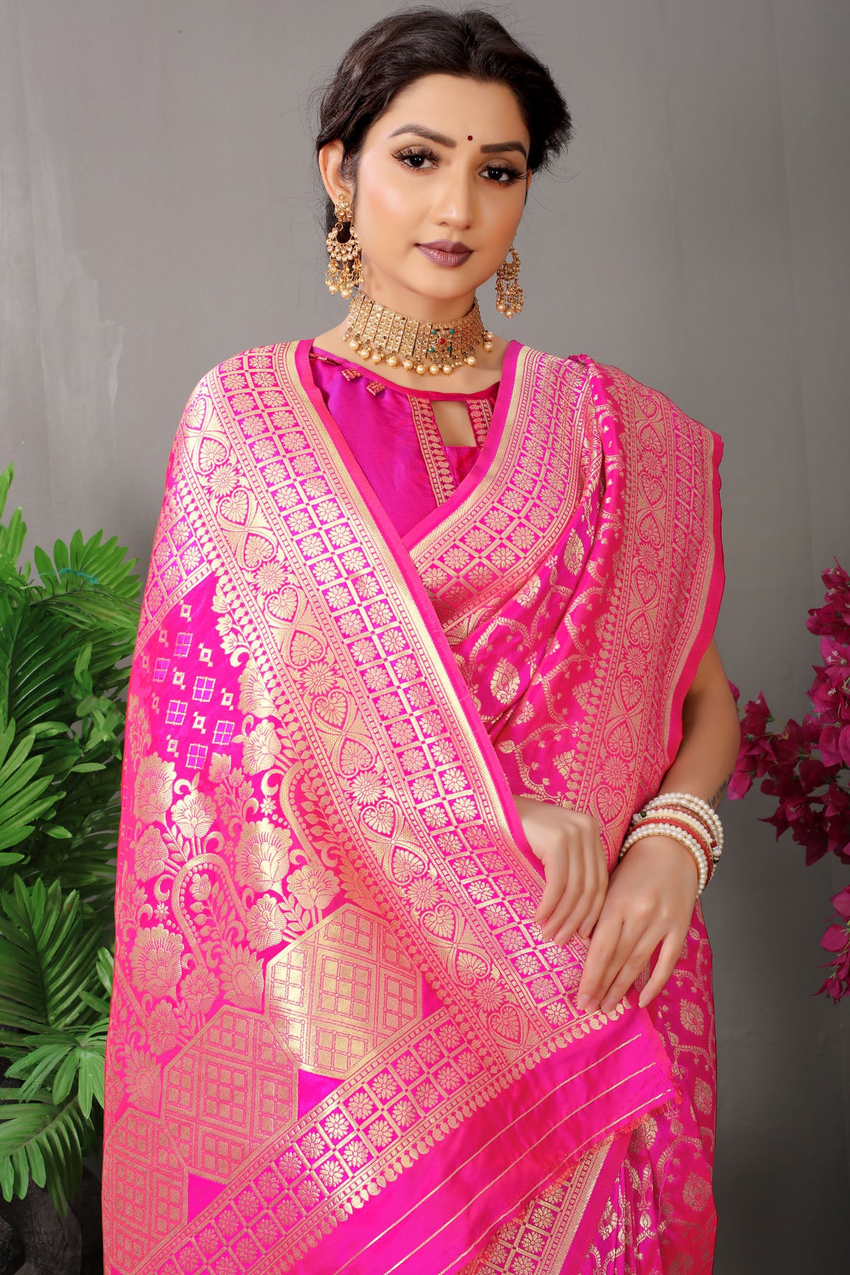 Mansi Jacquard Pattern Kanchipuram Pure Silk Saree