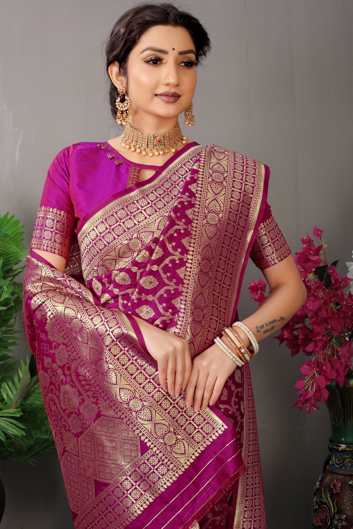 Mansi Jacquard Pattern Kanchipuram Pure Silk Saree