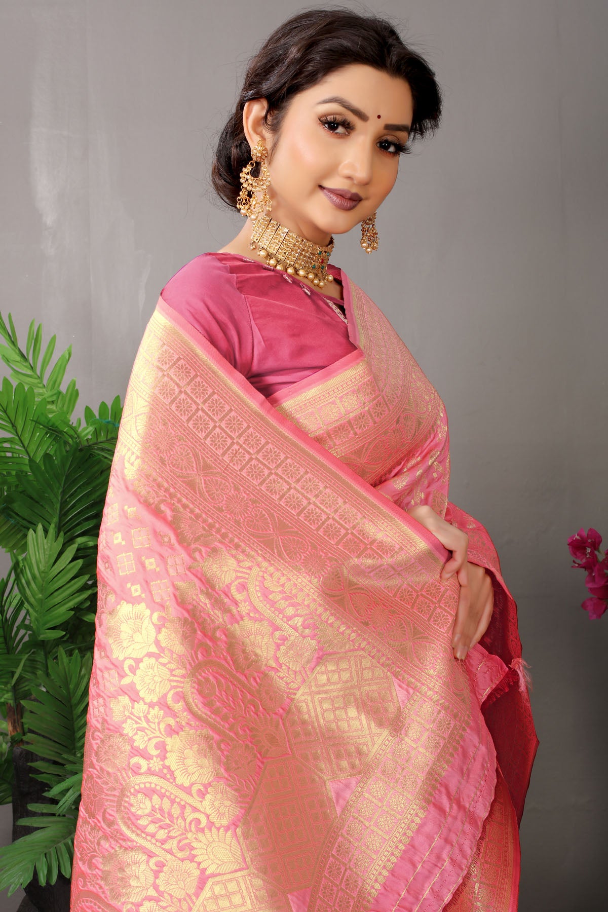 Mansi Jacquard Pattern Kanchipuram Pure Silk Saree