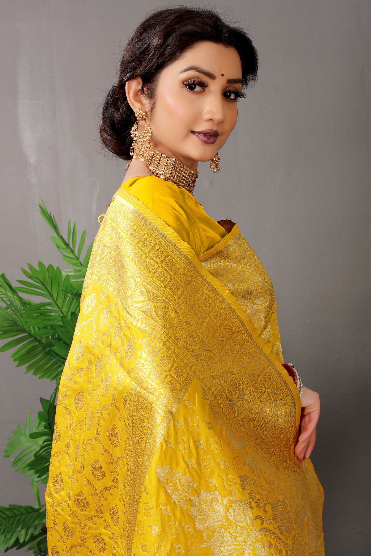 Mansi Jacquard Pattern Kanchipuram Pure Silk Saree