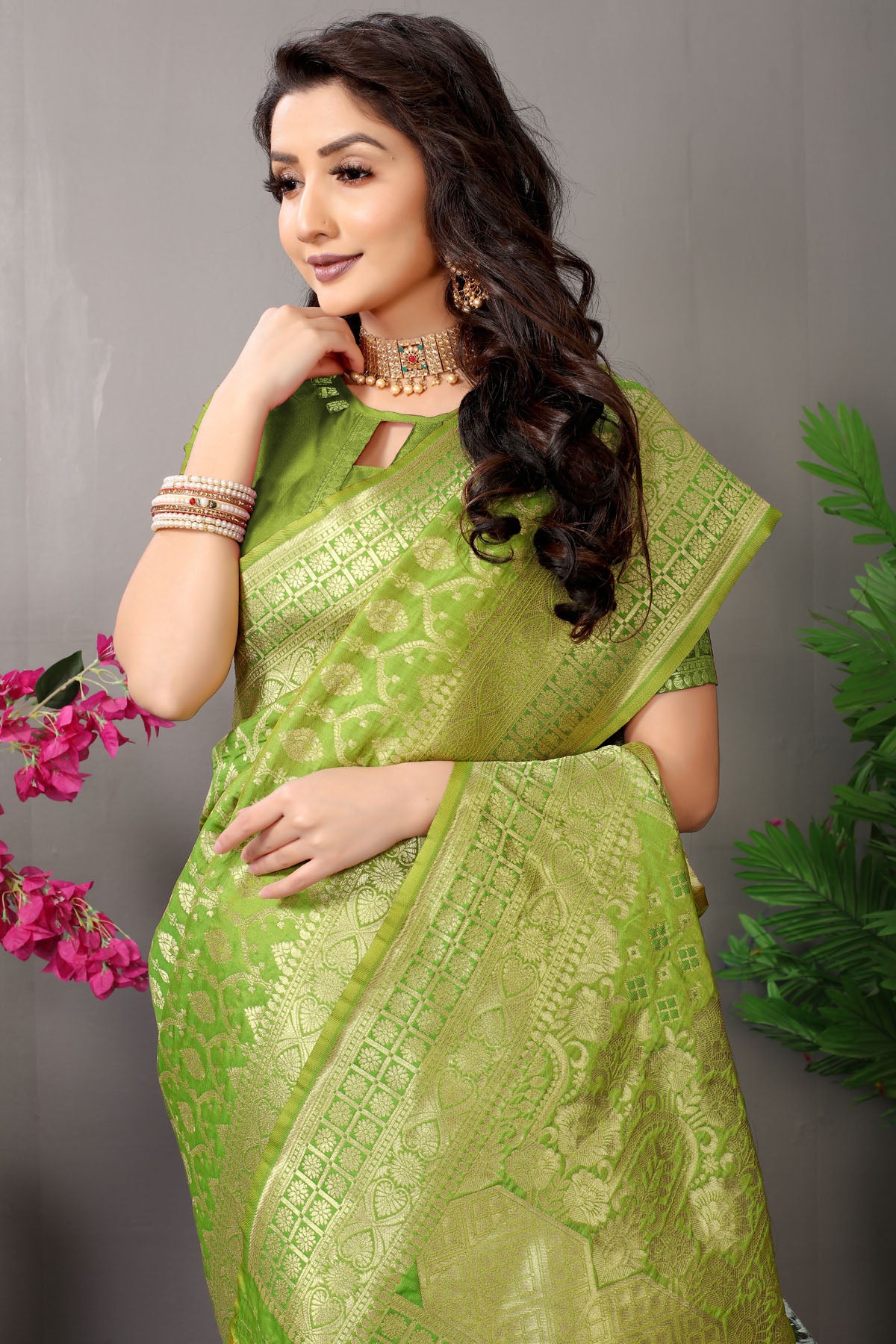 Mansi Jacquard Pattern Kanchipuram Pure Silk Saree
