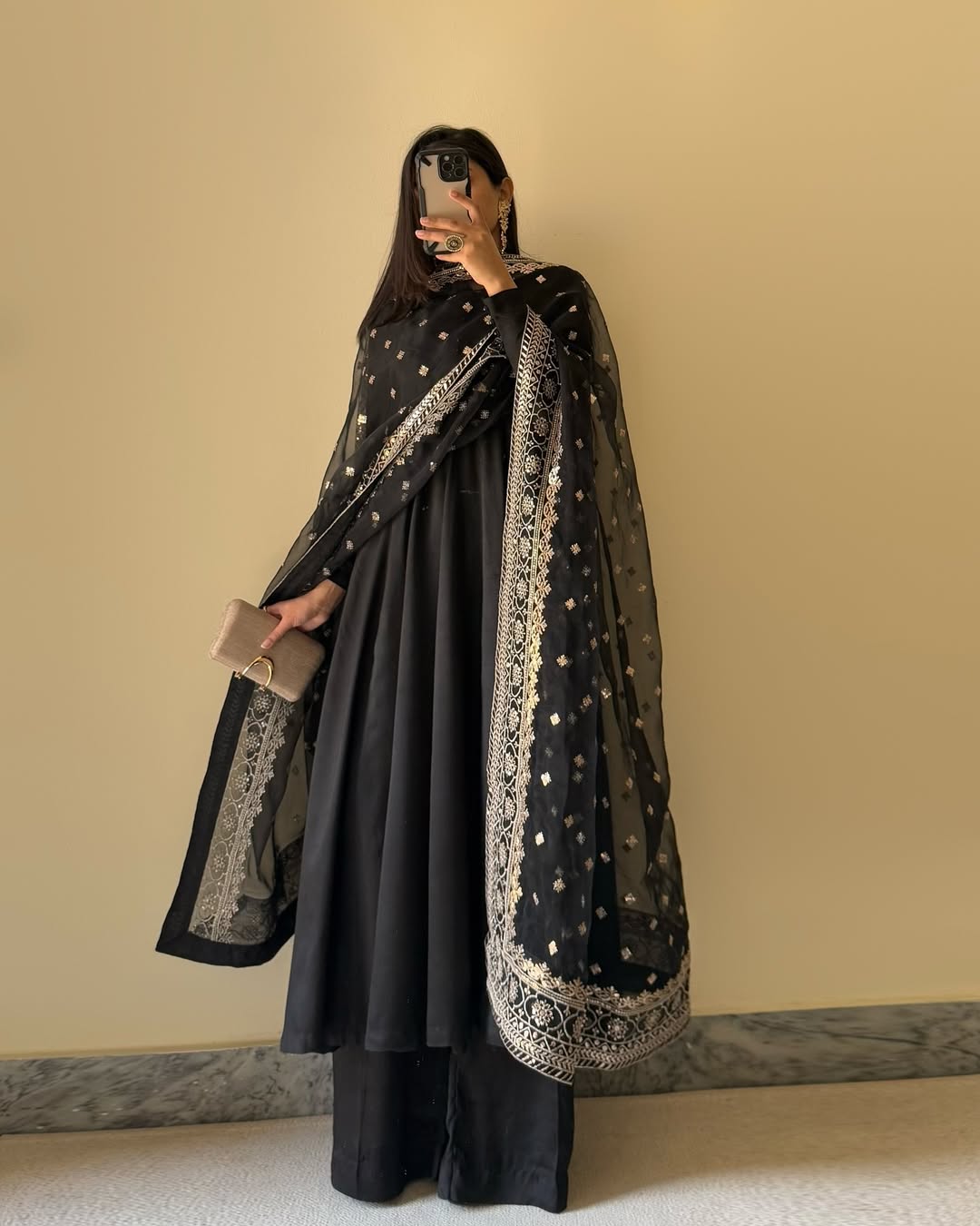 PRESENTING NEW BEAUTIFUL PURE FOX GEORGETTE FABRIC KURTA AND PENT WITH DUPPTA SET