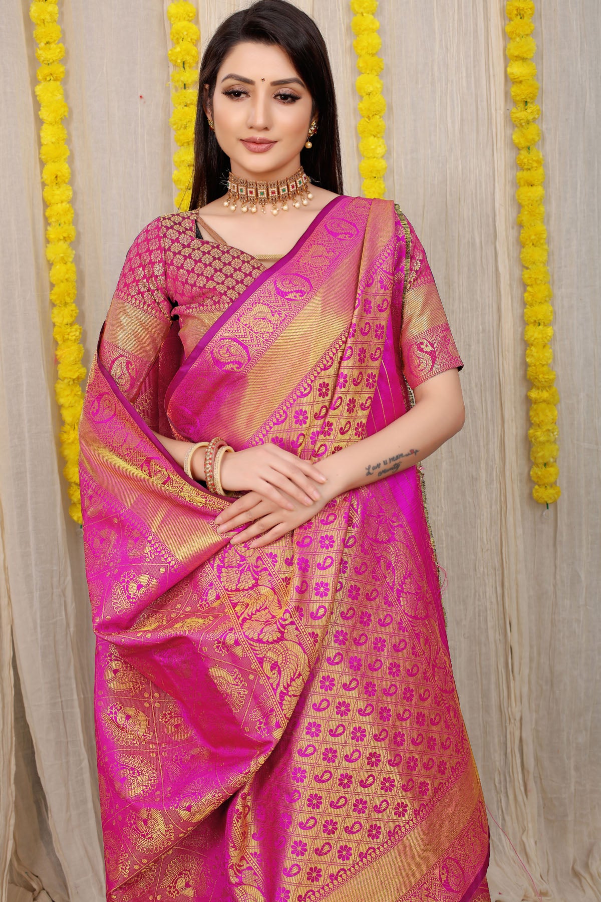 Vani Jacquard Pattern Kanchipuram Pure Silk Saree