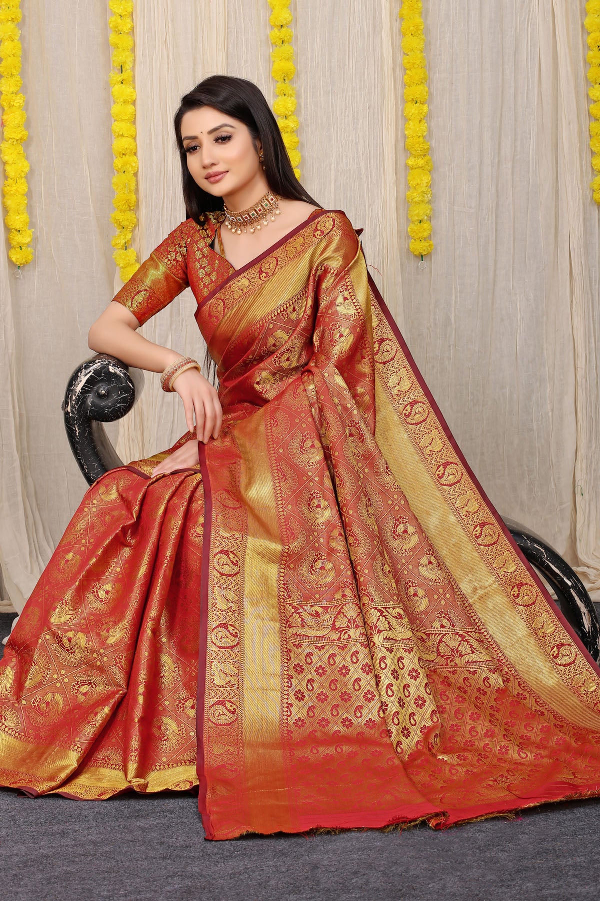 Vani Jacquard Pattern Kanchipuram Pure Silk Saree