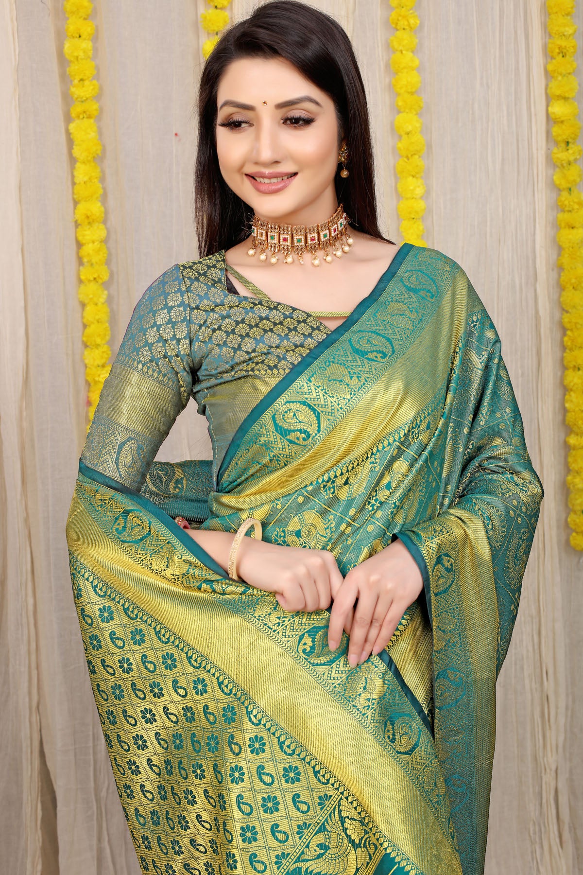 Vani Jacquard Pattern Kanchipuram Pure Silk Saree