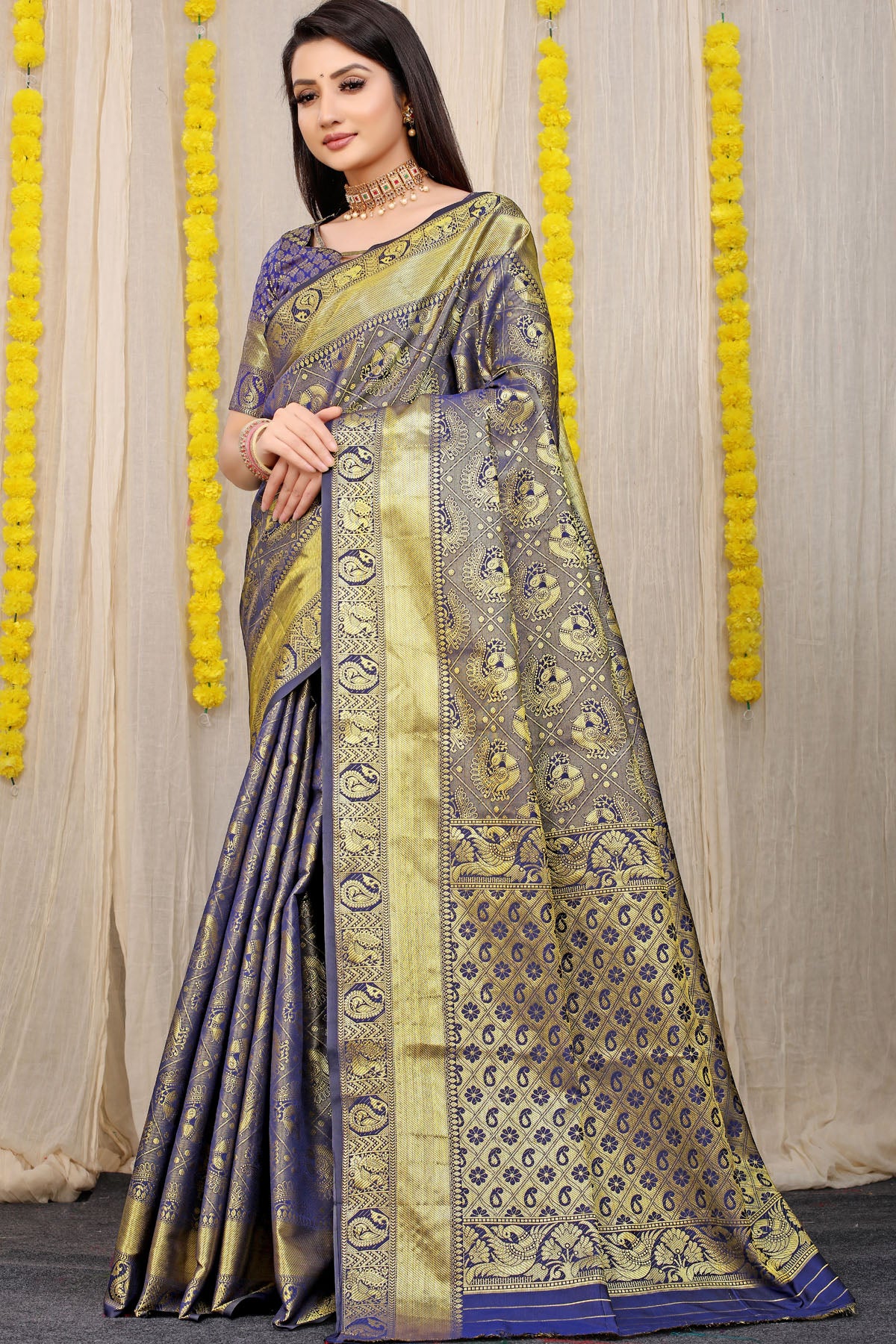 Vani Jacquard Pattern Kanchipuram Pure Silk Saree