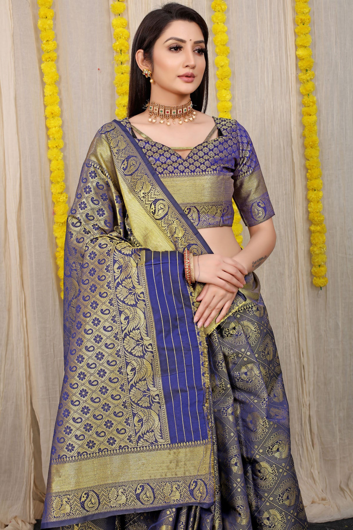 Vani Jacquard Pattern Kanchipuram Pure Silk Saree