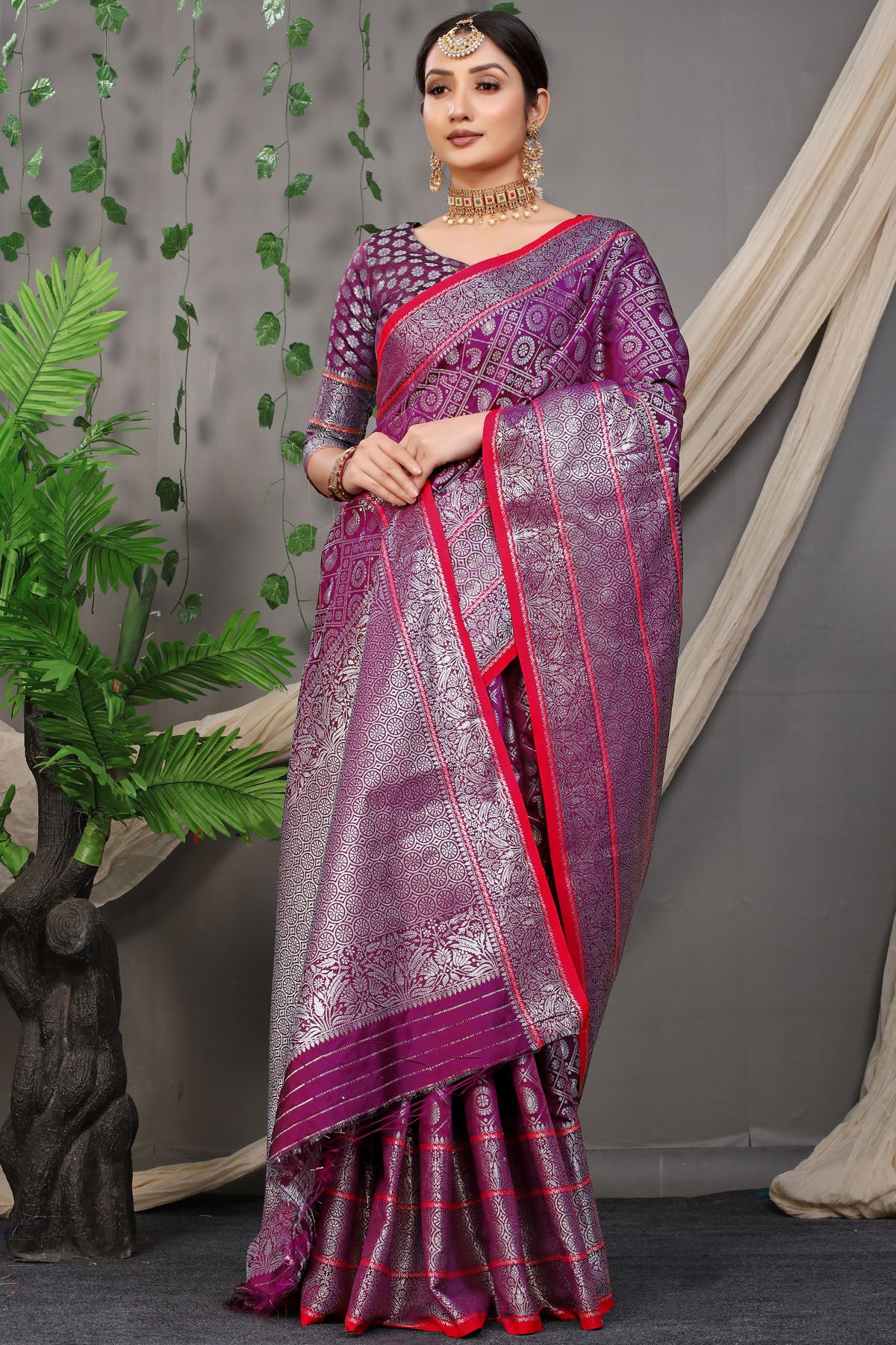 Rani Jacquard Pattern Kanchipuram Pure Silk Saree
