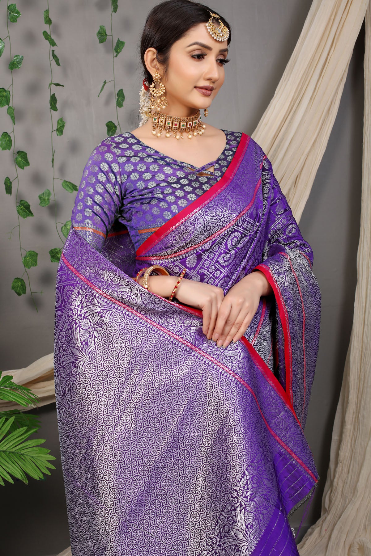 Rani Jacquard Pattern Kanchipuram Pure Silk Saree