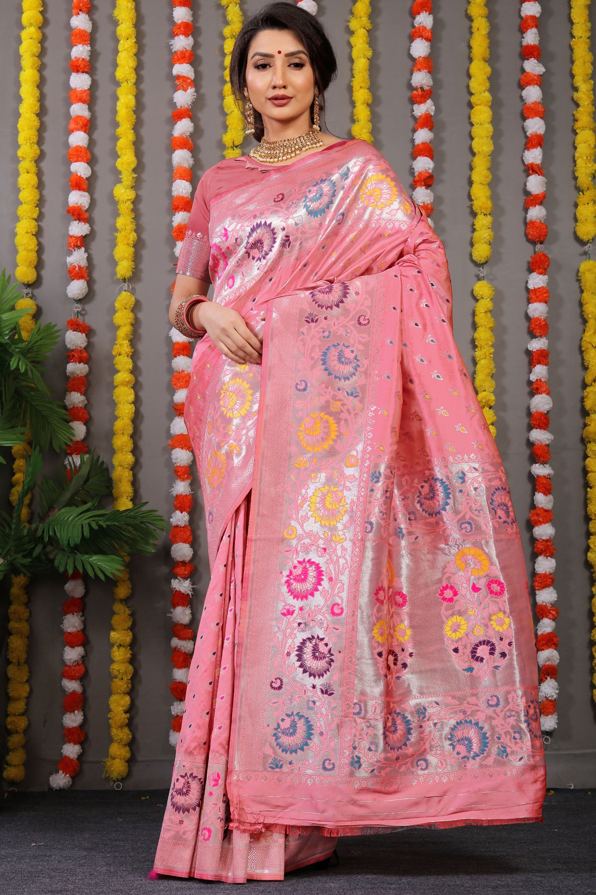 VastraParidhan Jacquard Pattern Kanchipuram Pure Silk Saree