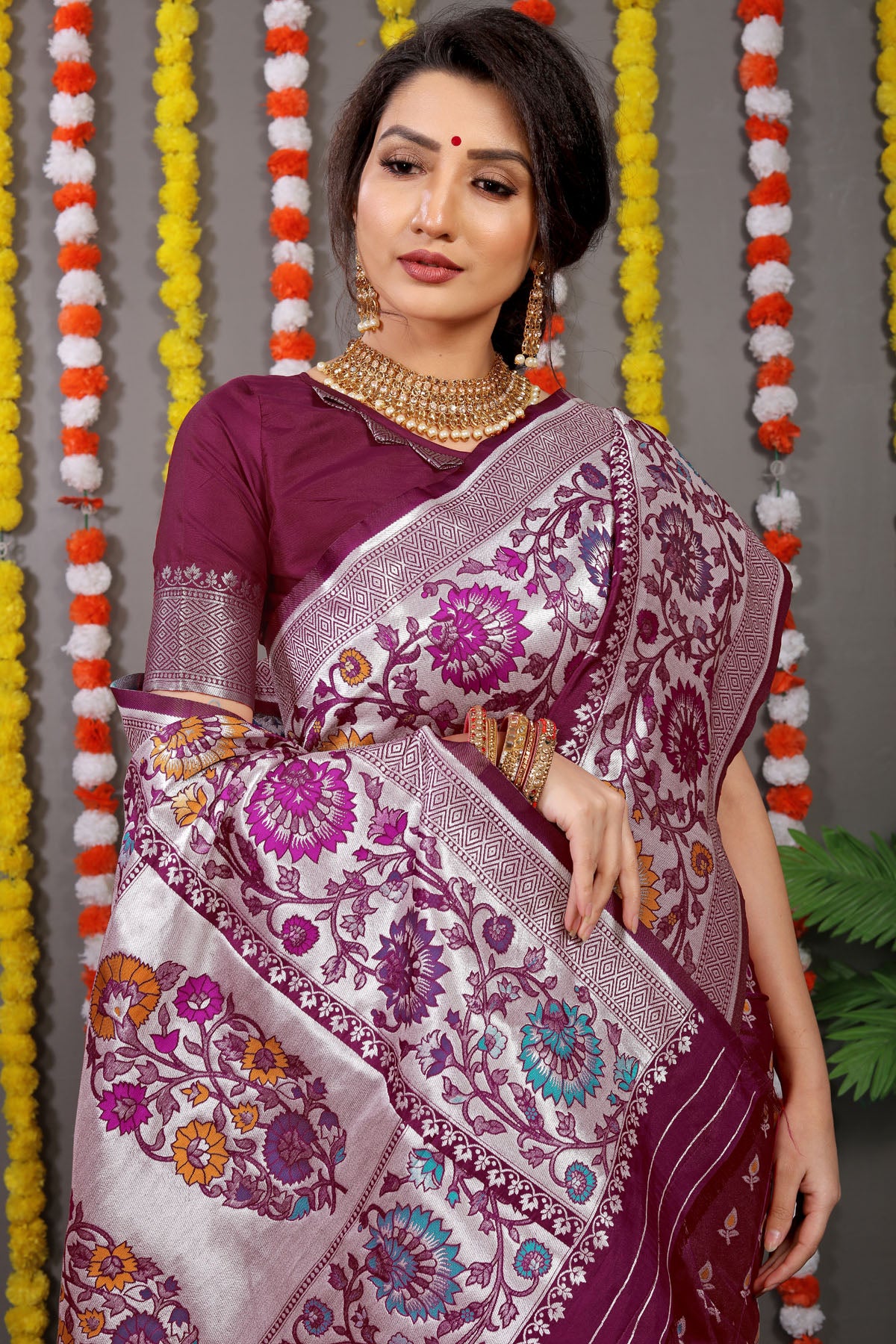 VastraParidhan Jacquard Pattern Kanchipuram Pure Silk Saree