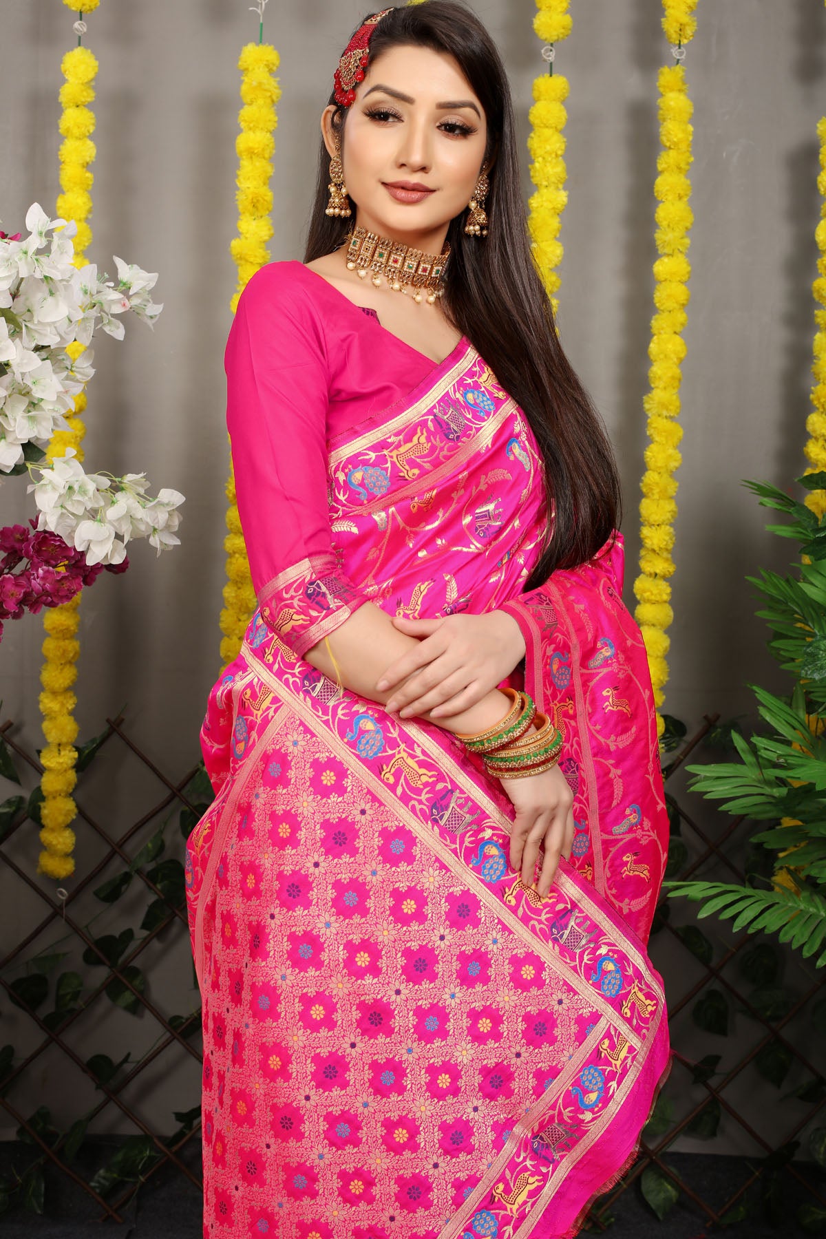Rehana Shot Jacquard Pure Zari Kanjivaram Silk Saree