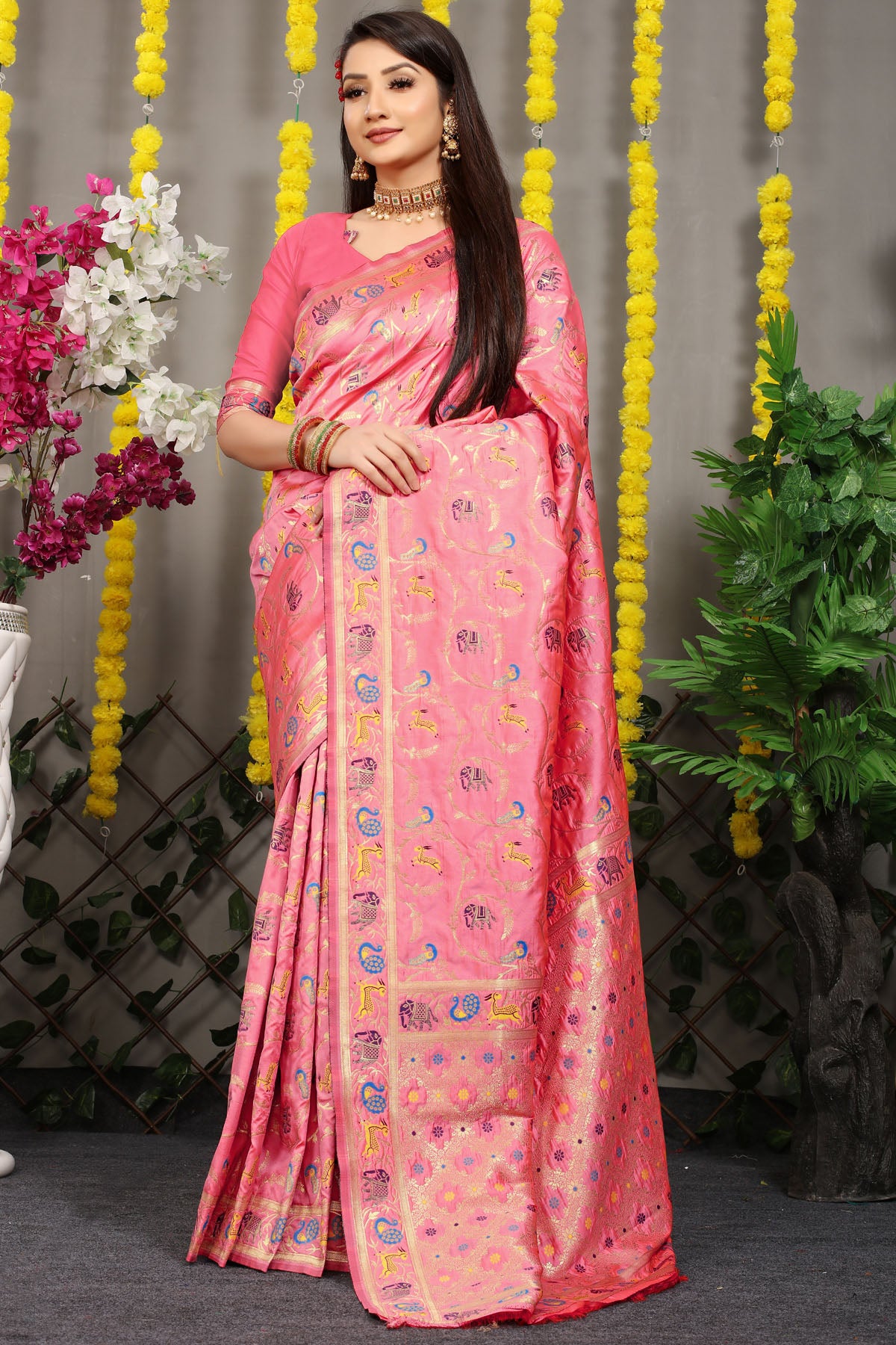 Rehana Shot Jacquard Pure Zari Kanjivaram Silk Saree