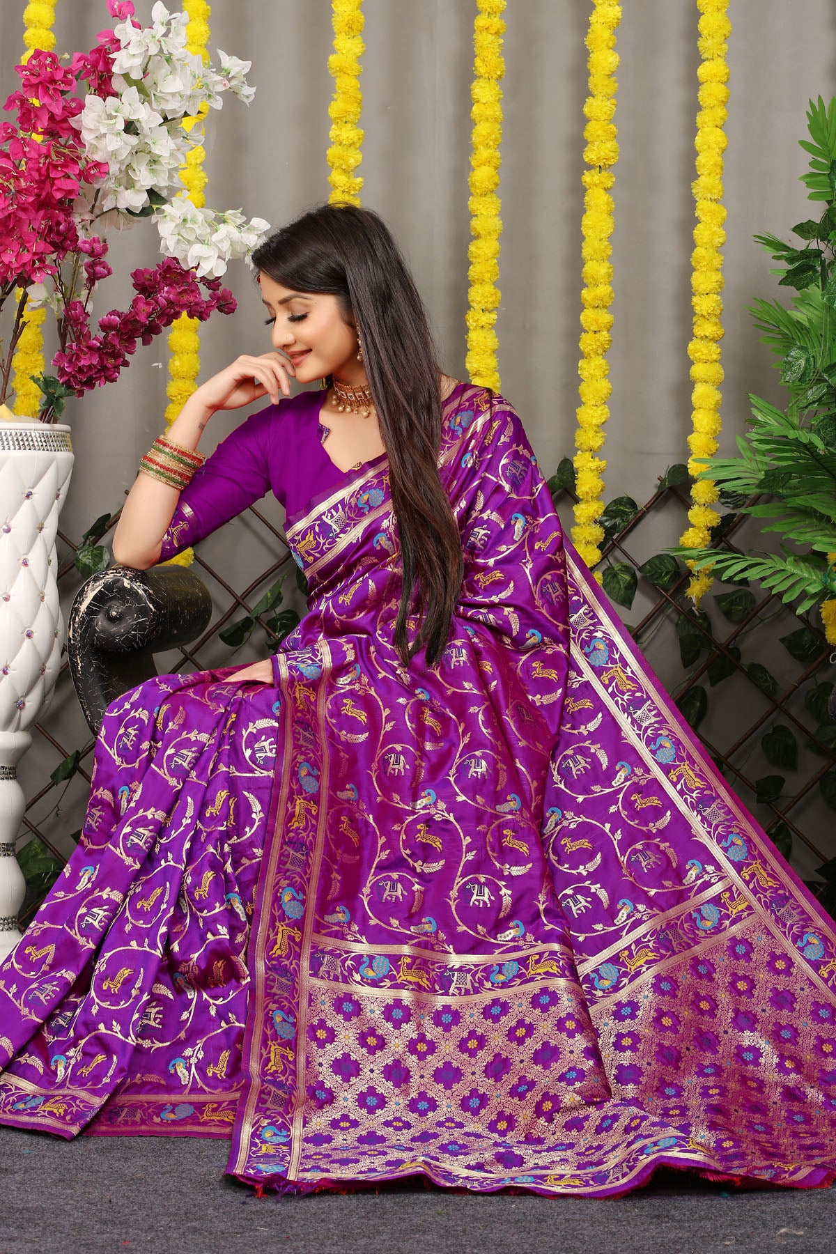 Rehana Shot Jacquard Pure Zari Kanjivaram Silk Saree