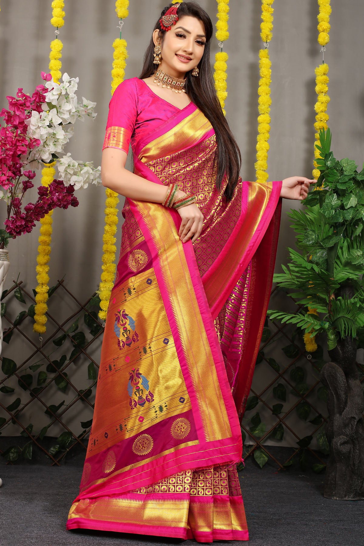 Jiya Jacquard Pattern Kanchipuram Pure Silk Saree