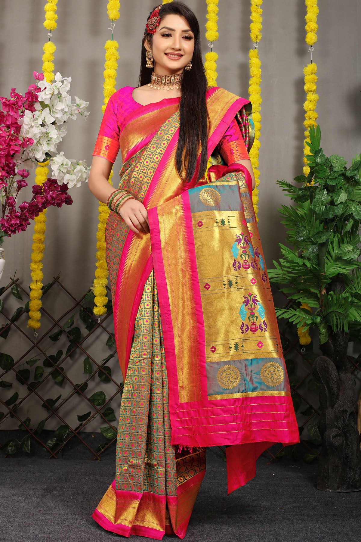 Jiya Jacquard Pattern Kanchipuram Pure Silk Saree