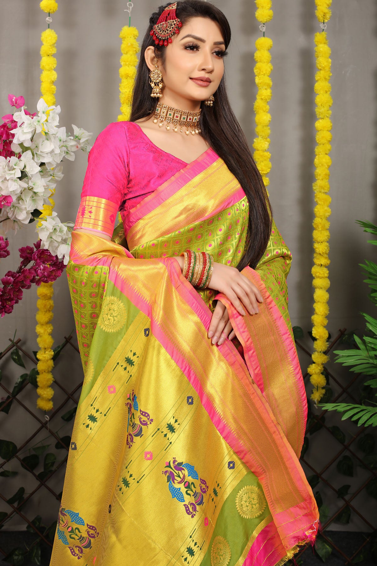 Jiya Jacquard Pattern Kanchipuram Pure Silk Saree