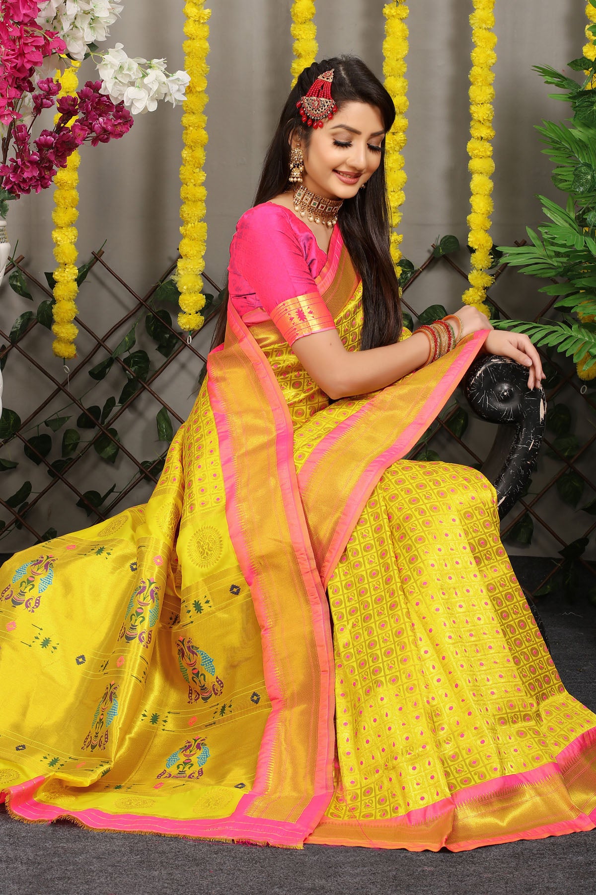 Jiya Jacquard Pattern Kanchipuram Pure Silk Saree