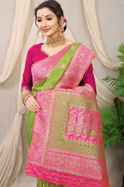Kritika Jacquard Pattern Kanchipuram Pure Silk Saree