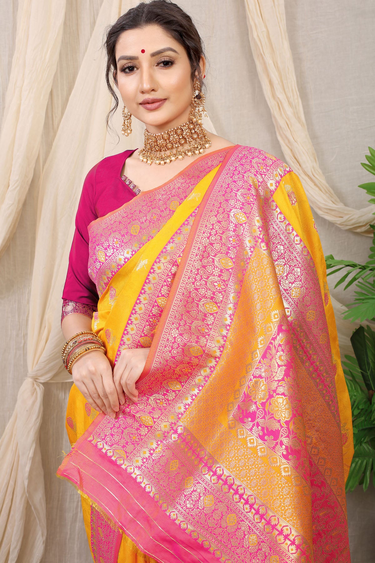 Kritika Jacquard Pattern Kanchipuram Pure Silk Saree