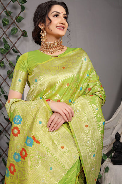Sanaya Jacquard Pattern Kanchipuram Pure Silk Saree
