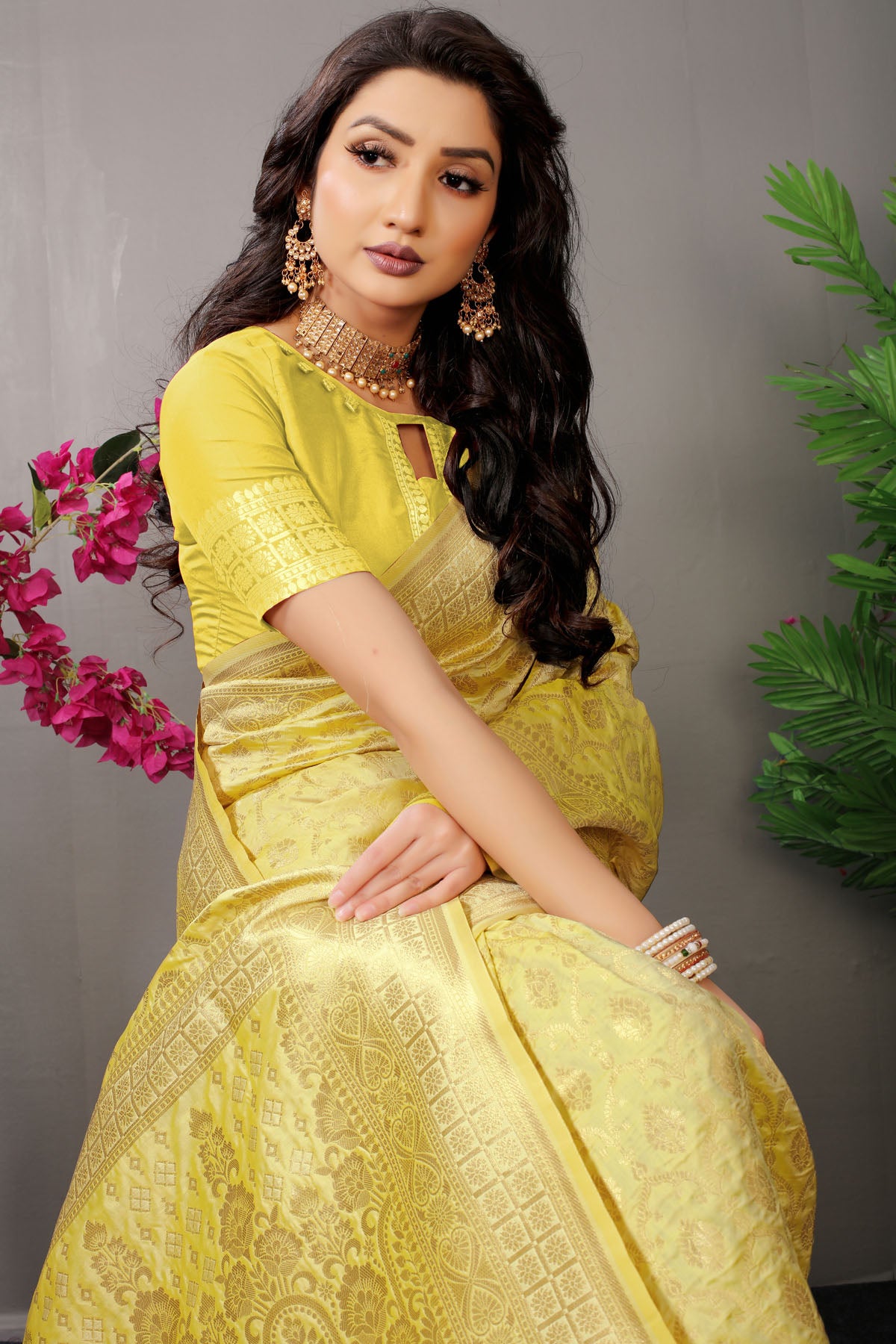 Mansi Jacquard Pattern Kanchipuram Pure Silk Saree