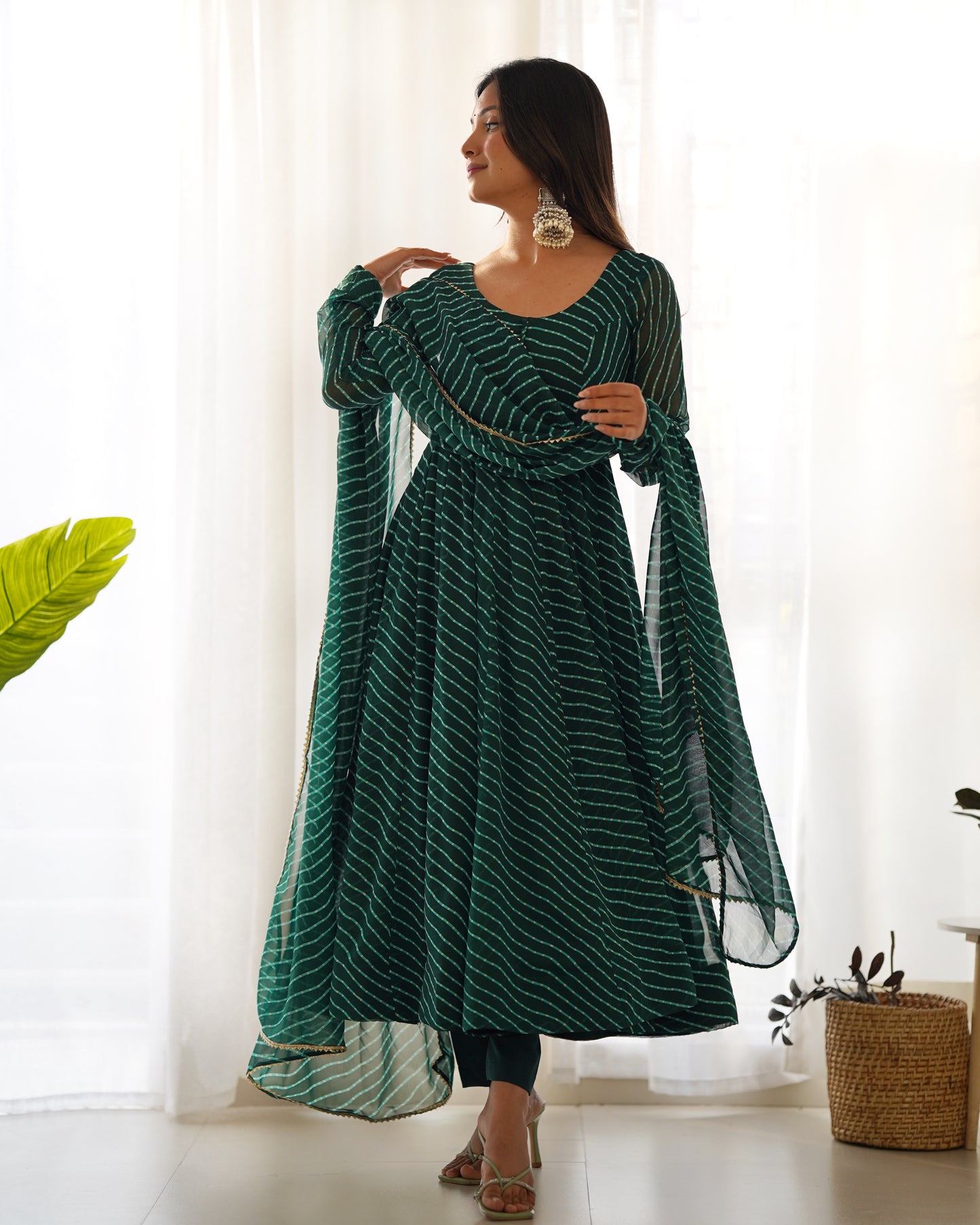 Fox Georgette Laheriya Print Fabric Fully Flair Anarkali Kurti Dupatta And Pent