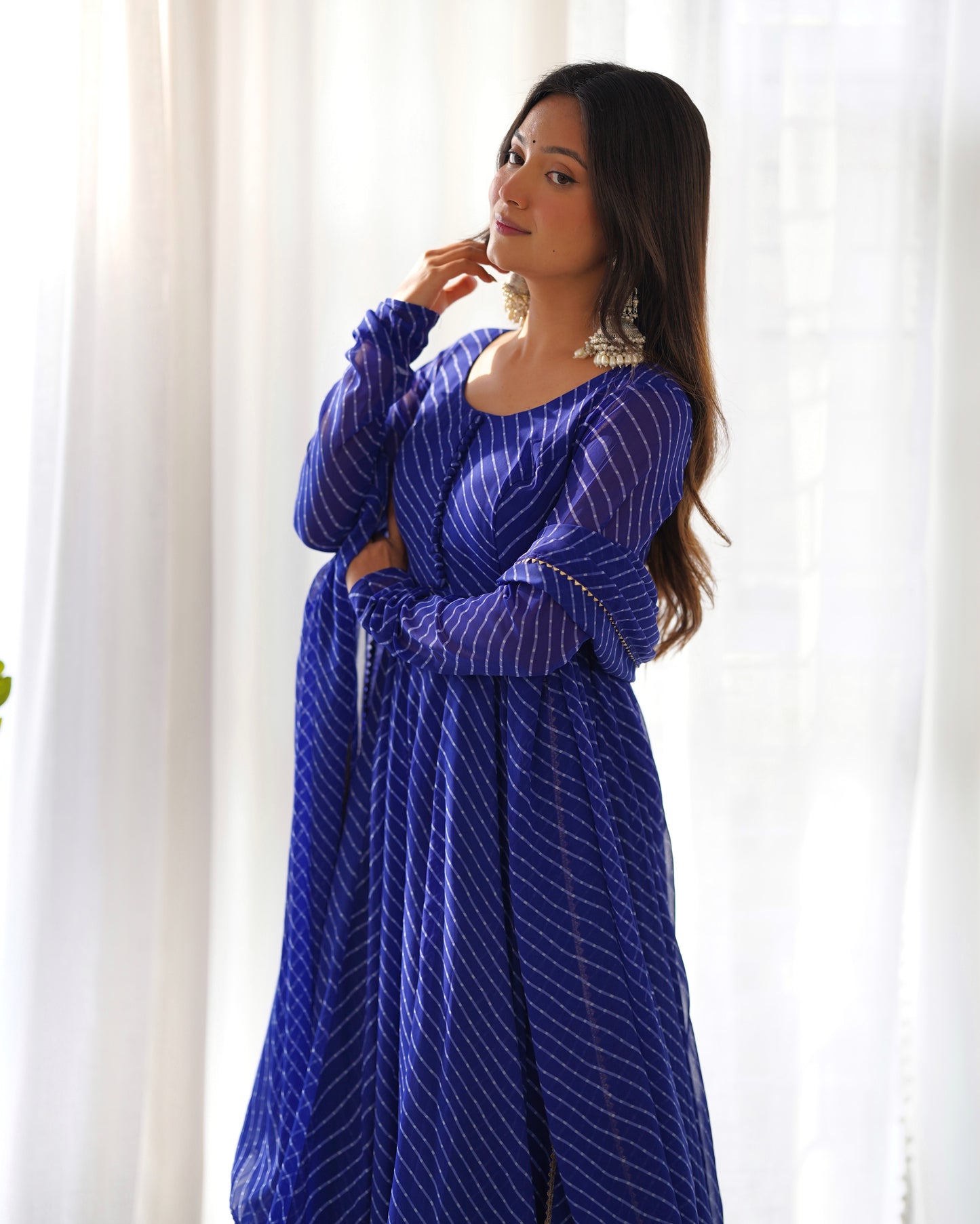 Fox Georgette Laheriya Print Fabric Fully Flair Anarkali Kurti Dupatta And Pent