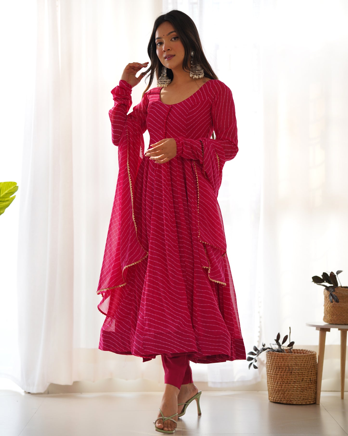 Fox Georgette Laheriya Print Fabric Fully Flair Anarkali Kurti Dupatta And Pent