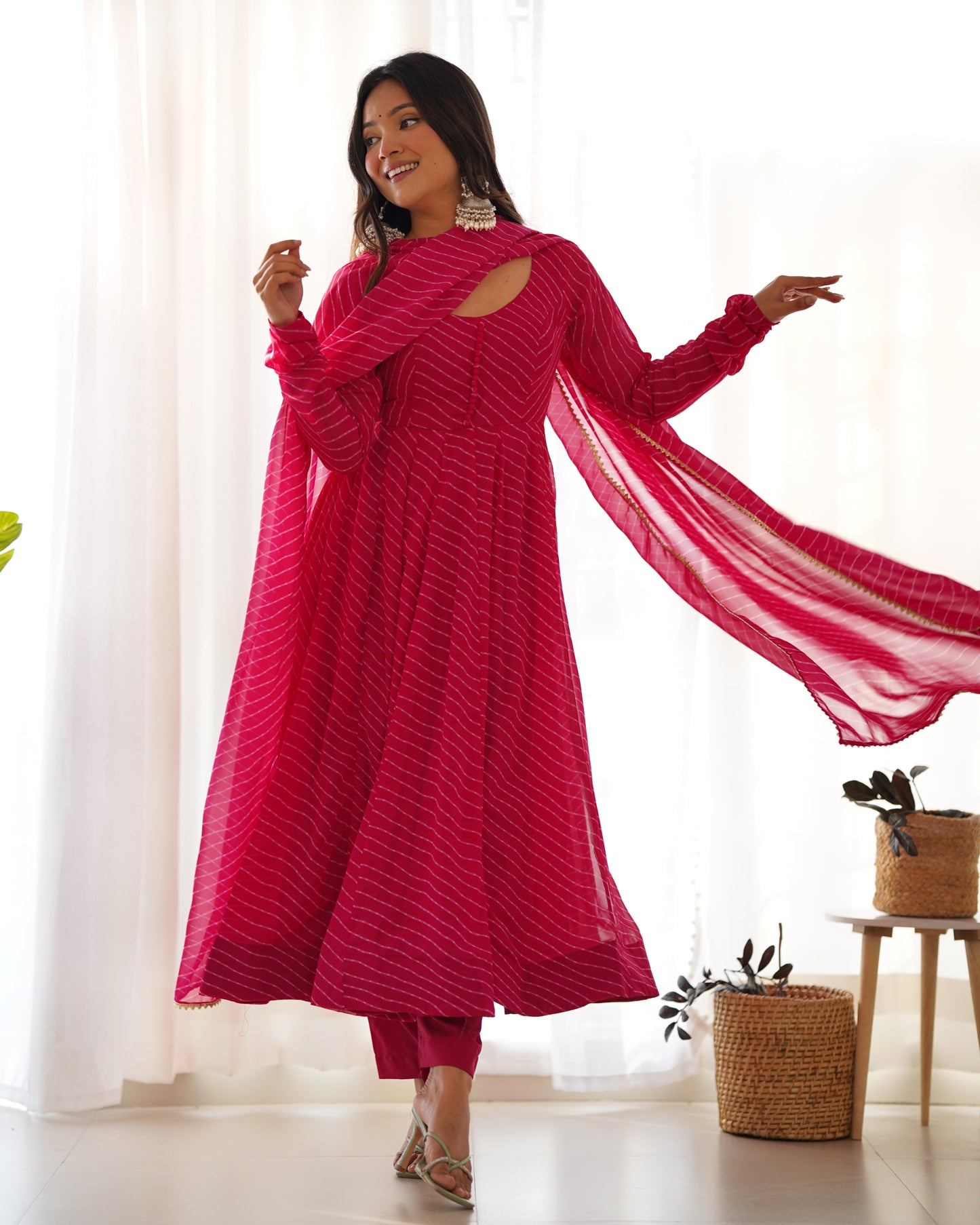 Fox Georgette Laheriya Print Fabric Fully Flair Anarkali Kurti Dupatta And Pent