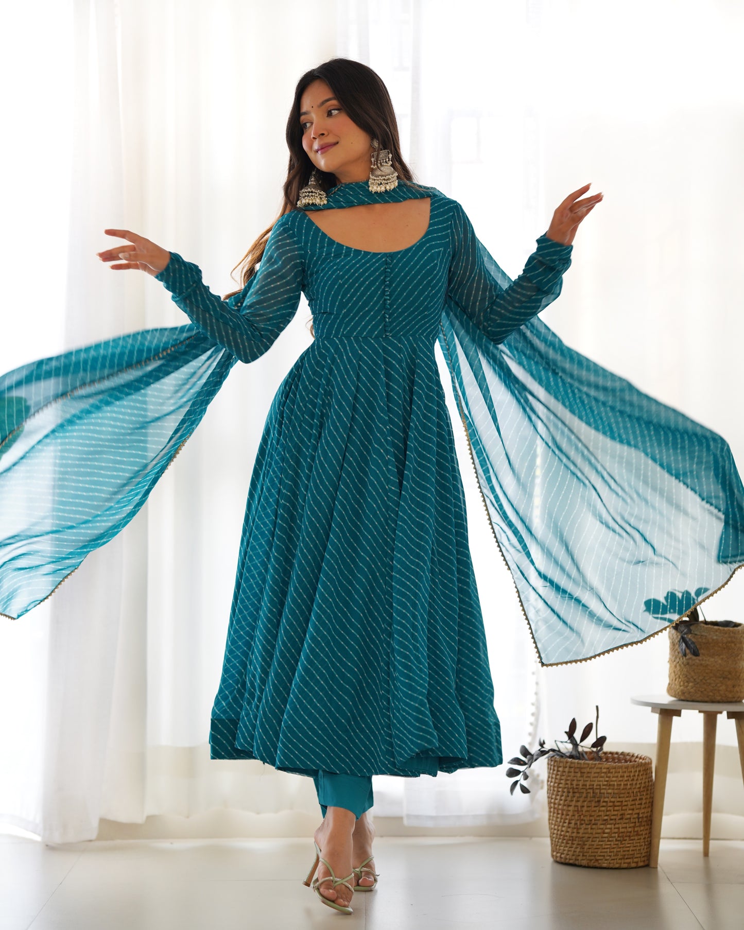 Fox Georgette Laheriya Print Fabric Fully Flair Anarkali Kurti Dupatta And Pent