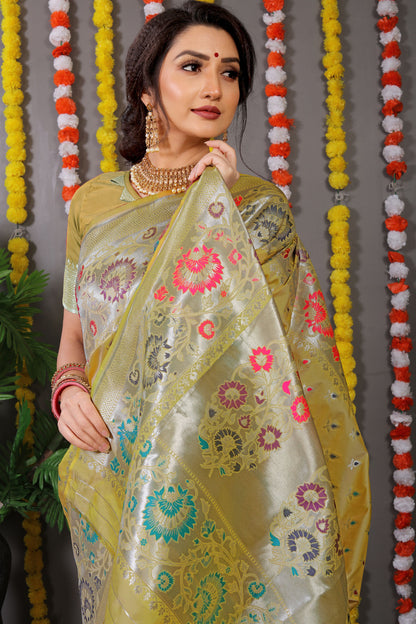 VastraParidhan Jacquard Pattern Kanchipuram Pure Silk Saree