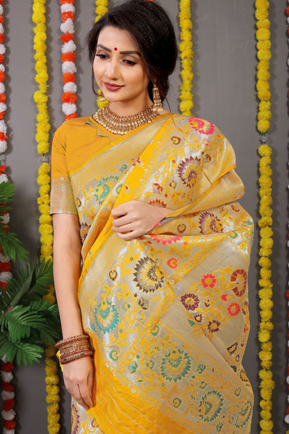 VastraParidhan Jacquard Pattern Kanchipuram Pure Silk Saree
