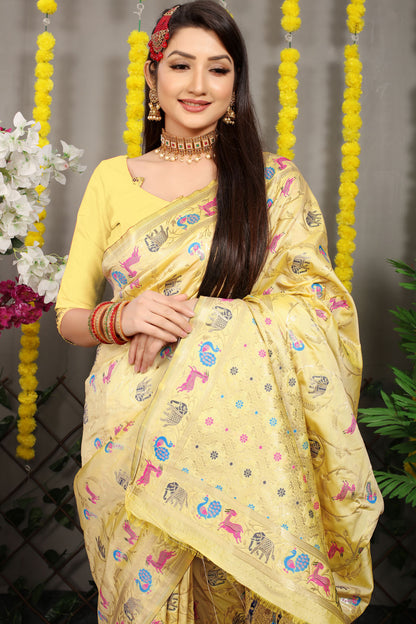 Rehana Shot Jacquard Pure Zari Kanjivaram Silk Saree